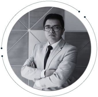 PAÚL SALAZAR CÁCERES